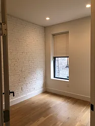 Rented by ROUND CUBE GROUP LLC