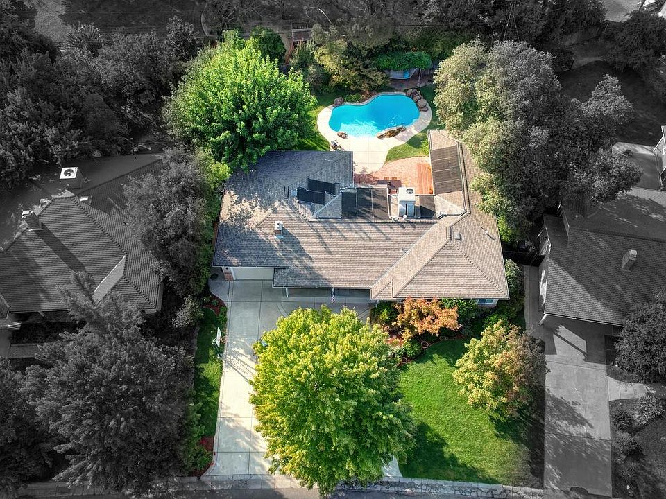 1st image of 3761 Esperanza Dr