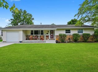 1163 E Plate Dr, Palatine, IL 60074
