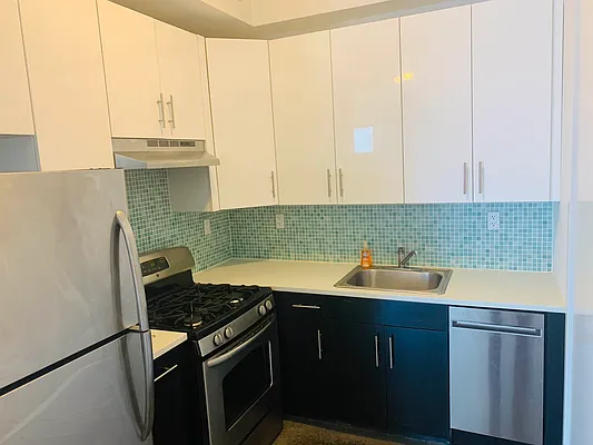 Rented by Flatiron Real Estate Advisors LLC | media 8