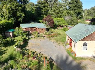 4711 Siskiyou St, Crescent City, CA 95531