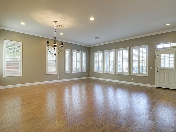 5th image of 15263 W Windrose Dr