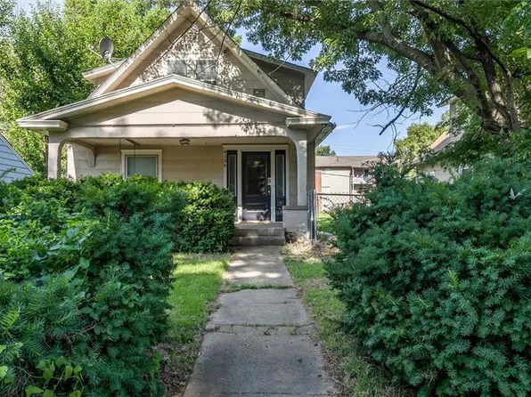 4136 Booth St, Kansas City, KS 66103