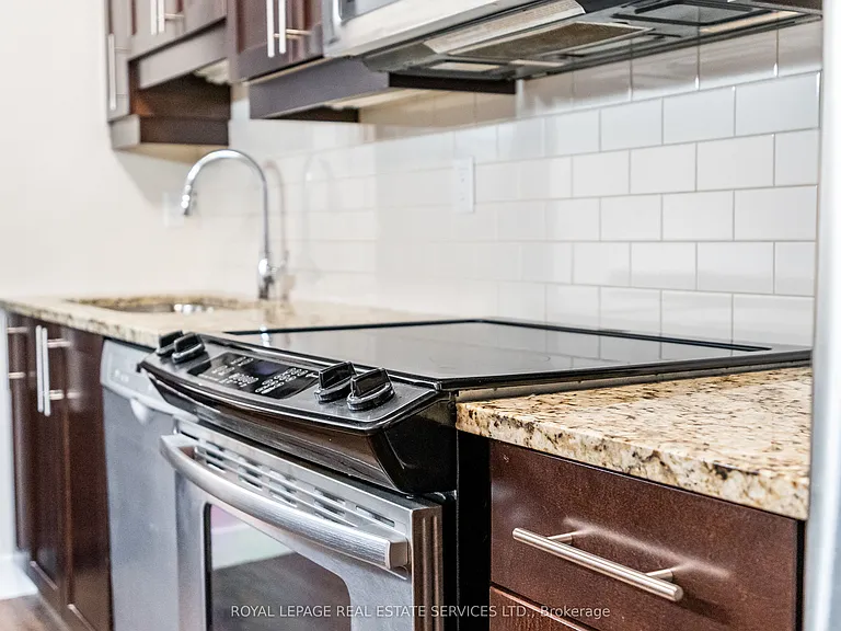 128 Garden Dr #112 — Photo 12