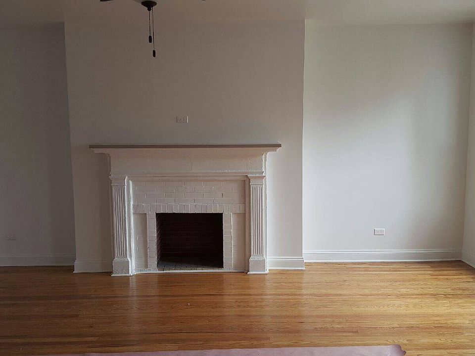 1st image of 6914 S Oglesby Ave #3N