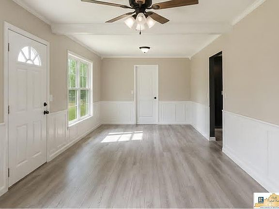2nd image of 107 Beverly Dr