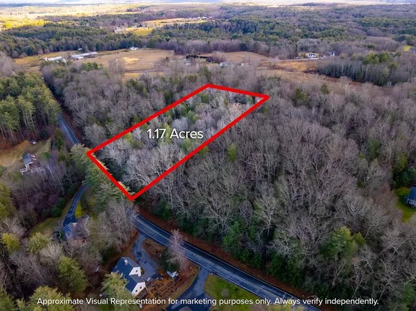 3 Brickyard Rd, Southampton, MA 01073