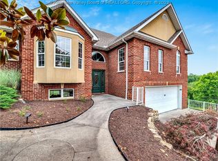 898 Centers Rd, Charleston, WV 25311