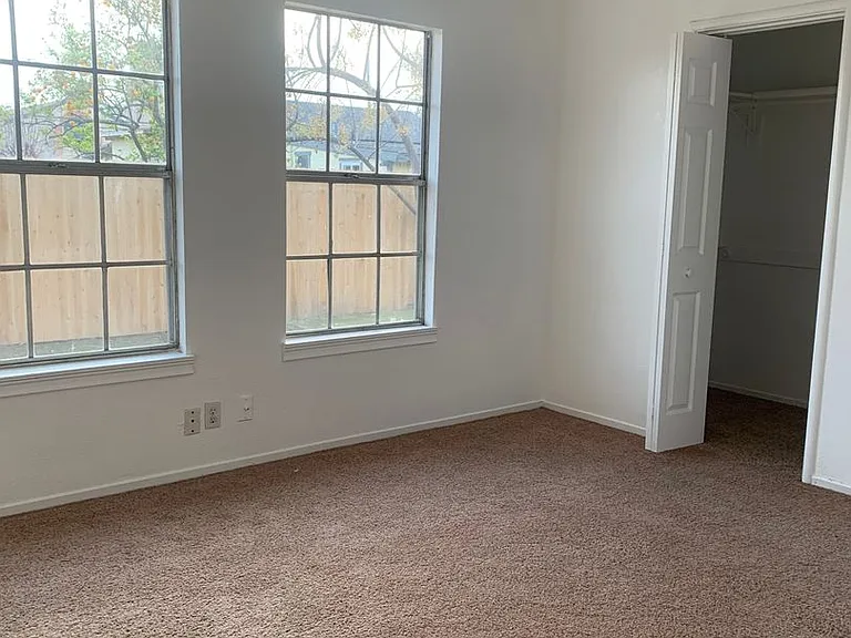 994 S Harris St — Photo 11