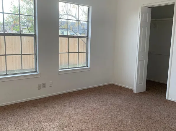 994 S Harris St, Hanford, CA 93230