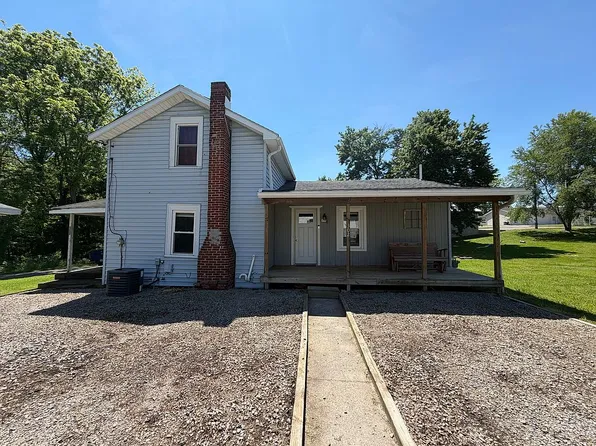 302 3rd Ave SE, Beach City, OH 44608