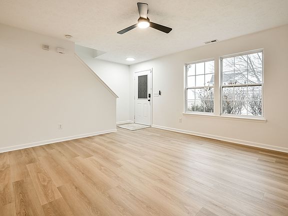 3rd image of 11614 Gosling Dr
