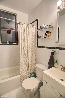 Rented by Citi Habitats | media 30