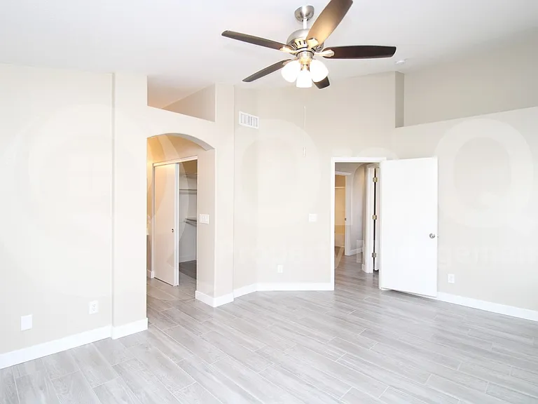8791 W Marconi Ave — Photo 10