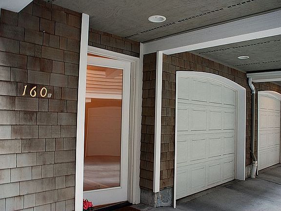 Front door / garage