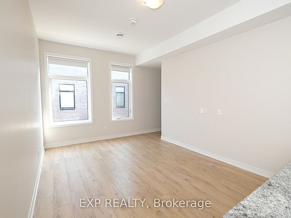 3rd image of 1740 Simcoe St N #40