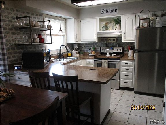 5th image of 2488 San Chez Dr