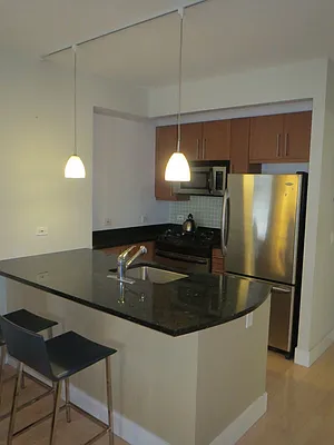 Rented by Manhattan Spaces | media 18