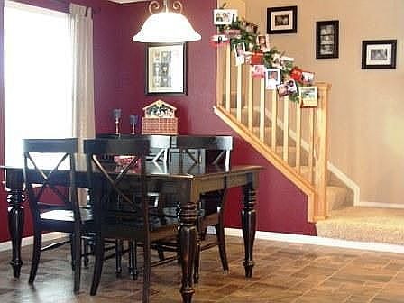 Spacious Dining Area