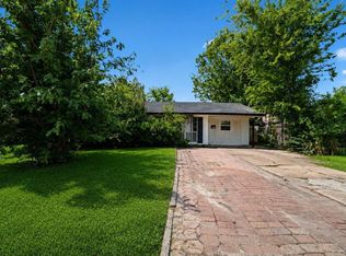 5242 Greylog Dr, Houston, TX 77048