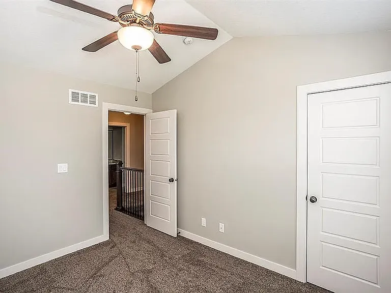 1229 S 93rd St — Photo 13