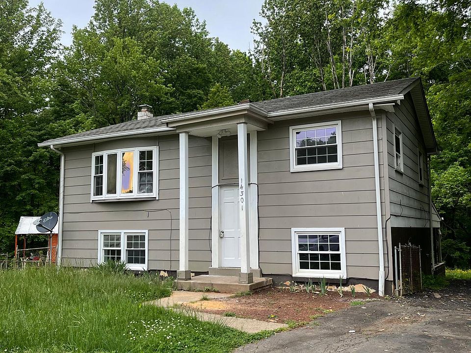 1st image of 14301 Florence Ct