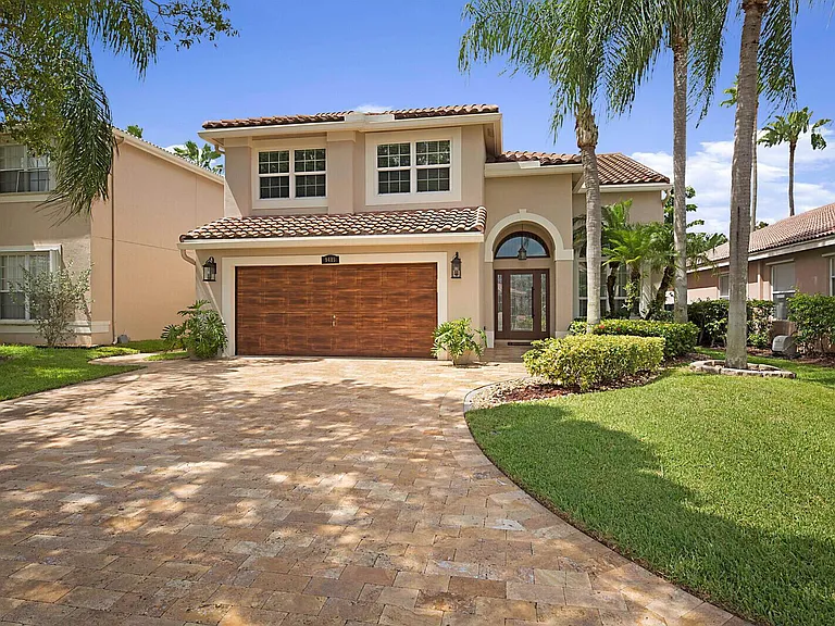 9485 Baritone Ct — Photo 4
