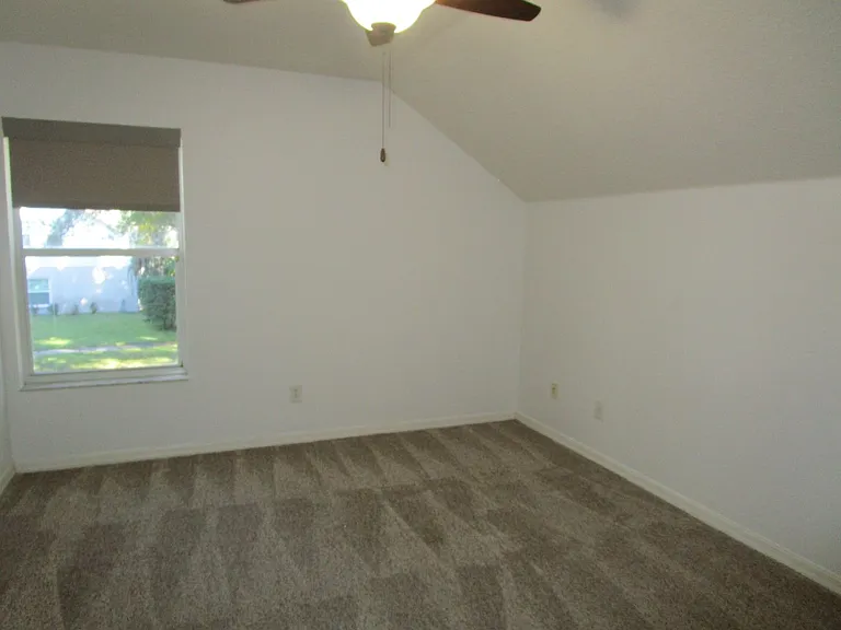6202 Gannetdale Dr — Photo 15