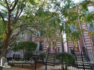 1451 W Walton St #1, Chicago, IL 60642