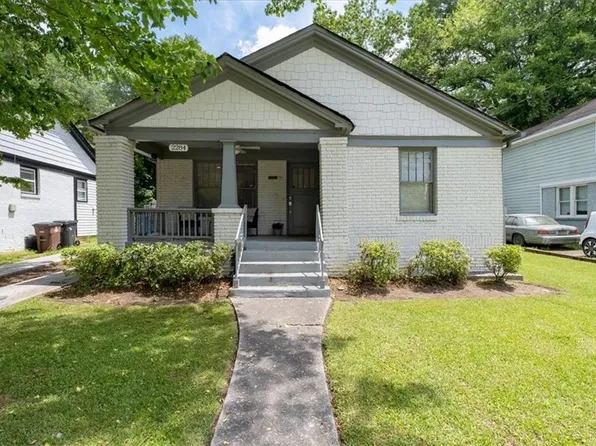 2284 Dauphine St, East Pt, GA 30344
