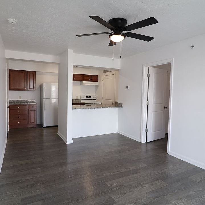 1st image of 1409 W Spruce Way #Fd7f18079