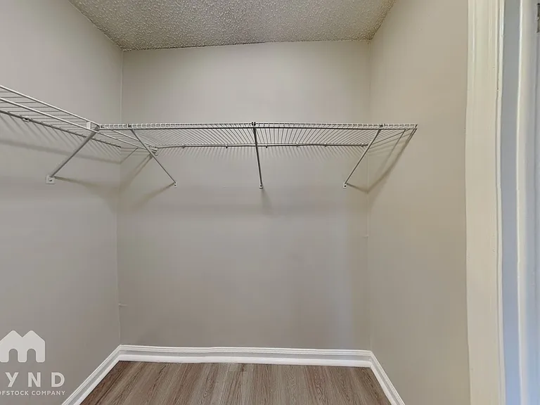 10958 Mandarin Station Dr E — Photo 11