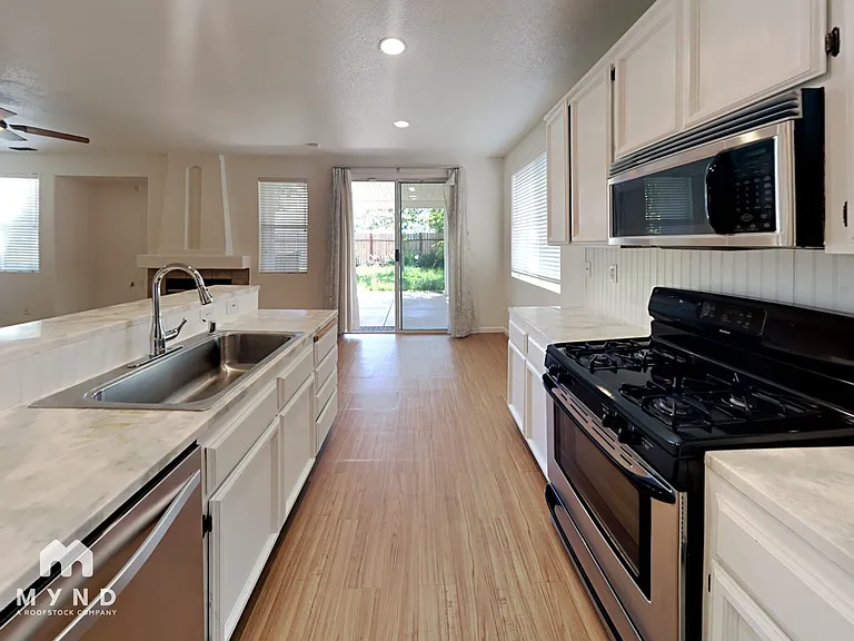 2742 Chateau Montelena Way — Photo 5