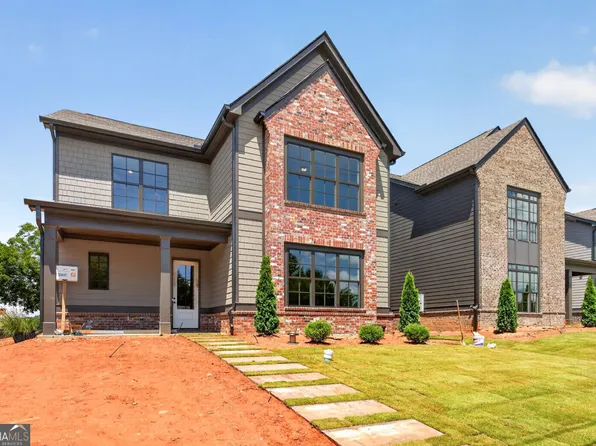 5816 Mitchell St, Flowery Branch, GA 30542
