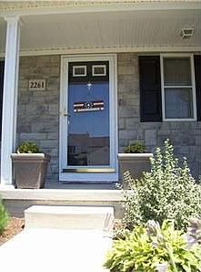 3rd image of 2261 Landcrest Dr