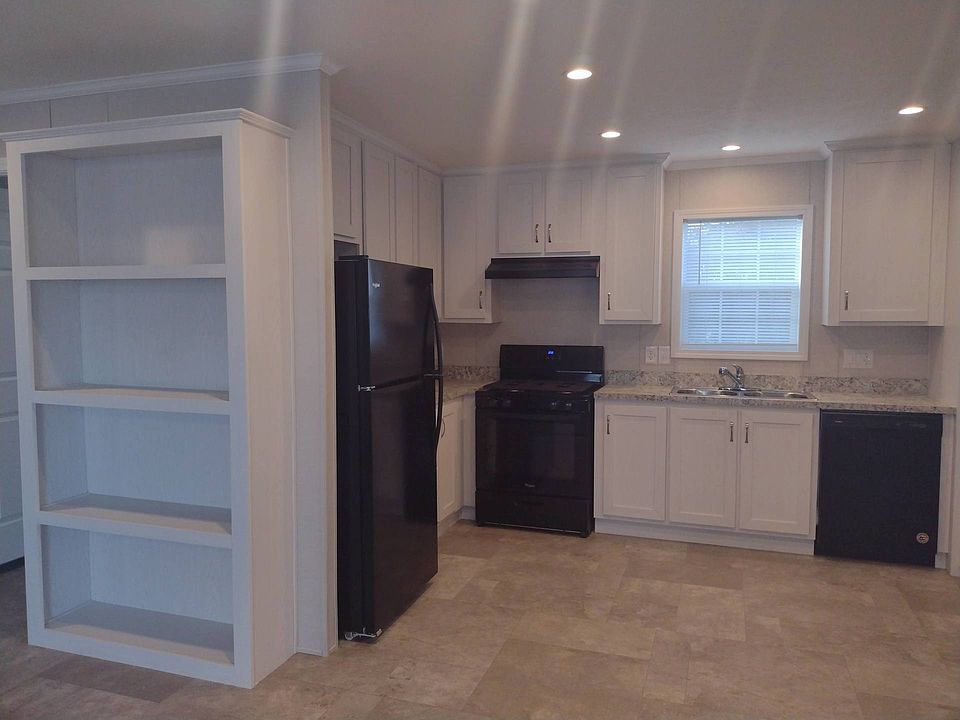 1st image of 1250 Paree St #558