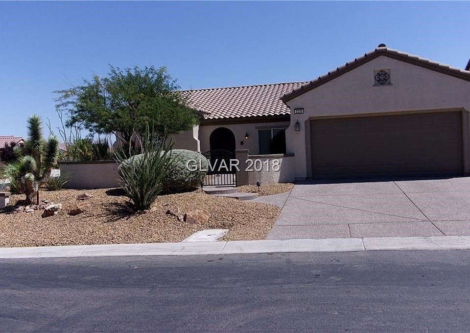 Front of Home That Faces SW