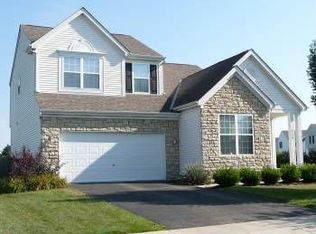 398 W Hunters Dr, Newark, OH 43055