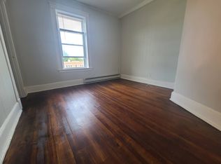 218 West St APT D3, Bristol, CT 06010