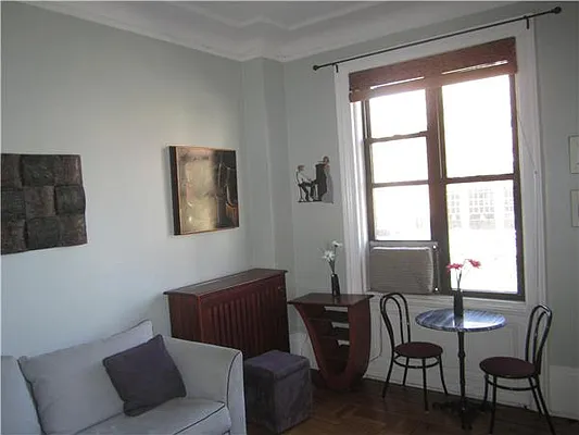 Sold by Kian Realty | media 23