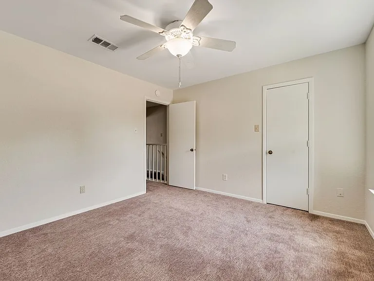 105 Wildwood Ct #UNITB — Photo 16