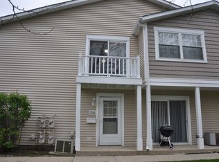 1206 Iota Ct #1206, Wheeling, IL 60090