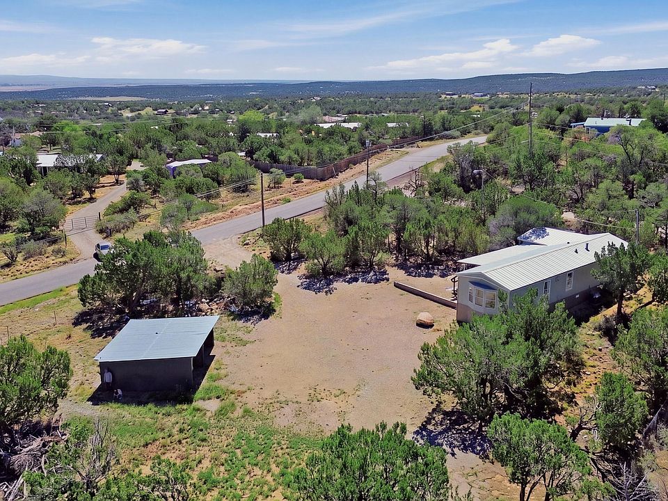 1st image of 4038 W Martinez Rd