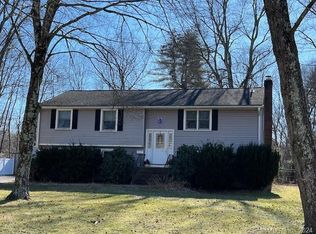 161 Pavano Dr, Plainville, CT 06062