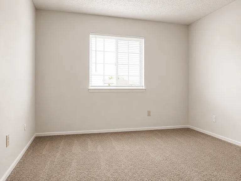Waterstone Place Apartments — Photo 10