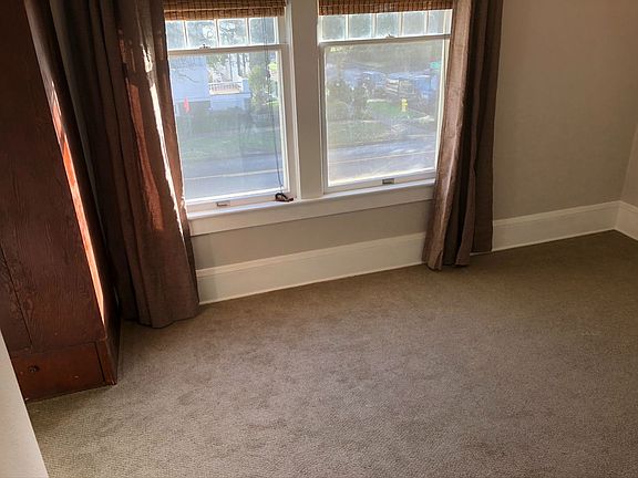 5th image of 503 N College St #1