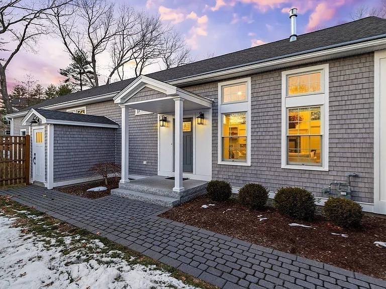 25 Carlisle Rd #R — Photo 11