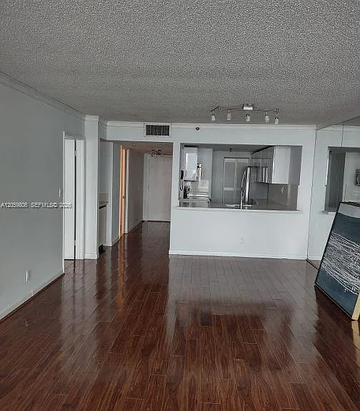 1717 N Bayshore Dr #A-2938 — Photo 11