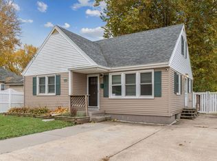 513 E Holcomb Ave, Des Moines, IA 50313