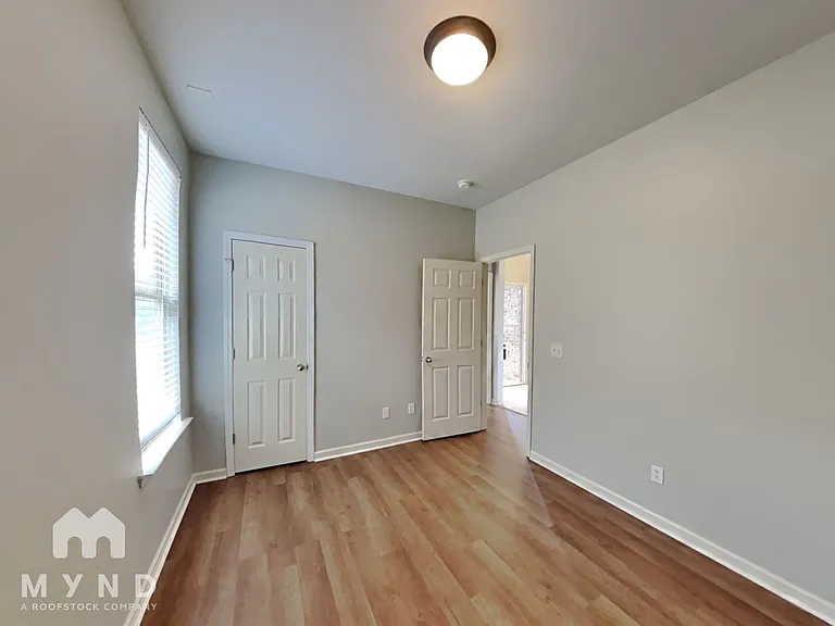 1192 Washington Dr — Photo 16